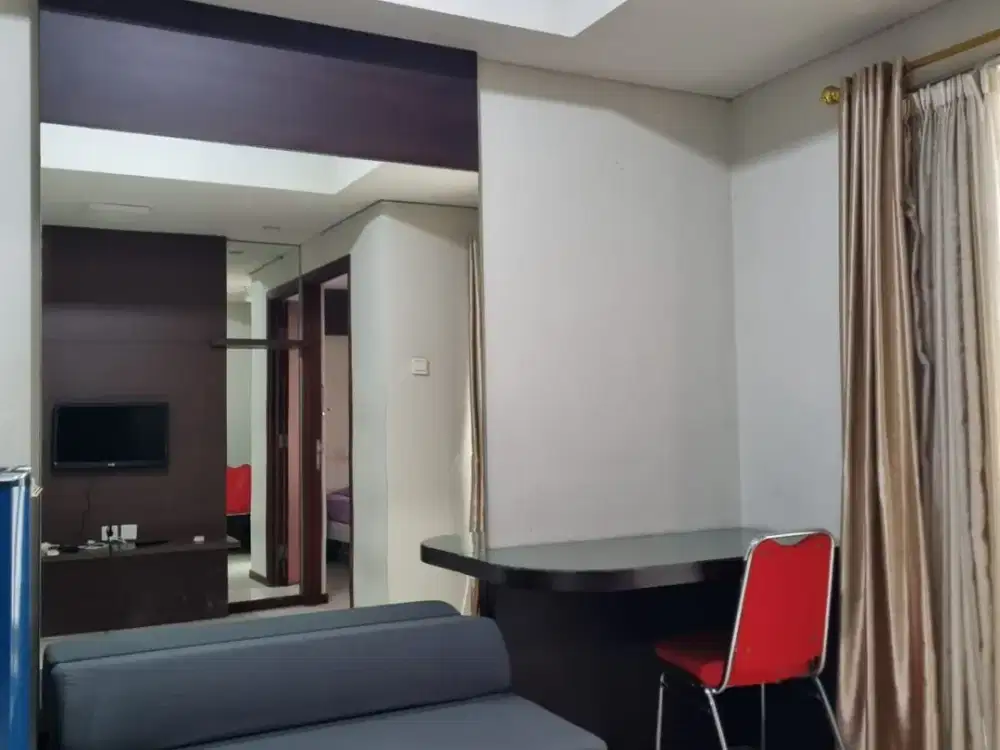 Disewakan Unit Apartemen Mediterania Garden Residence Kondisi Furnished Tipe 1BR View City