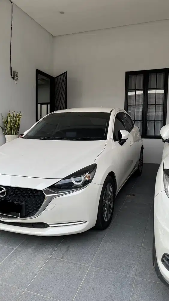 Mazda 2 GT 1.5 (2022) white