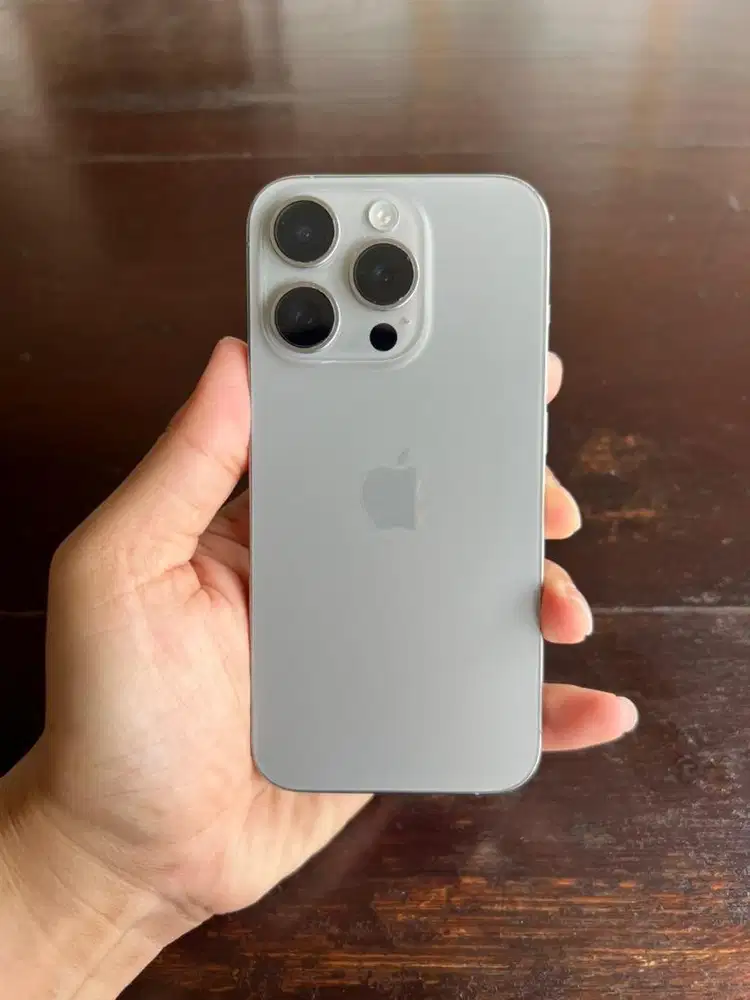 iPhone 15 Pro 128GB ex inter (like new)