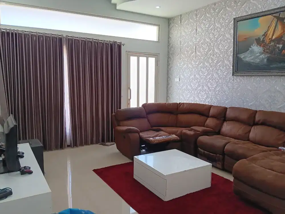 Pantai Mentari 2lt bagus siap huni semi furnish hadap selatan favorit