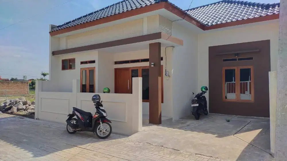 Ready 3 Kamar Tidur 2 Kamar Mandi Perumahan Cluster Gentan Regency