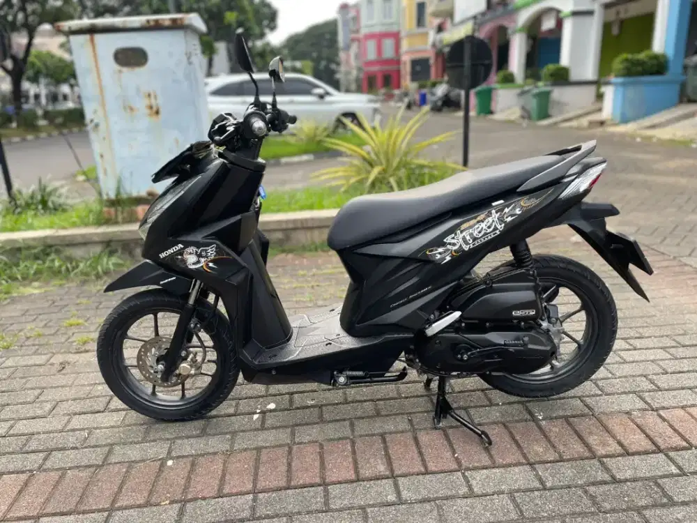 Street 2022 Pajak Panjang