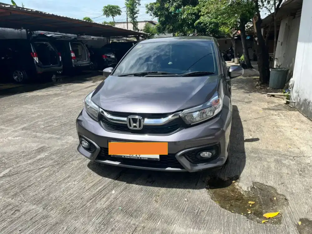 Honda Brio Satya 1,2 E CVT (Grey)