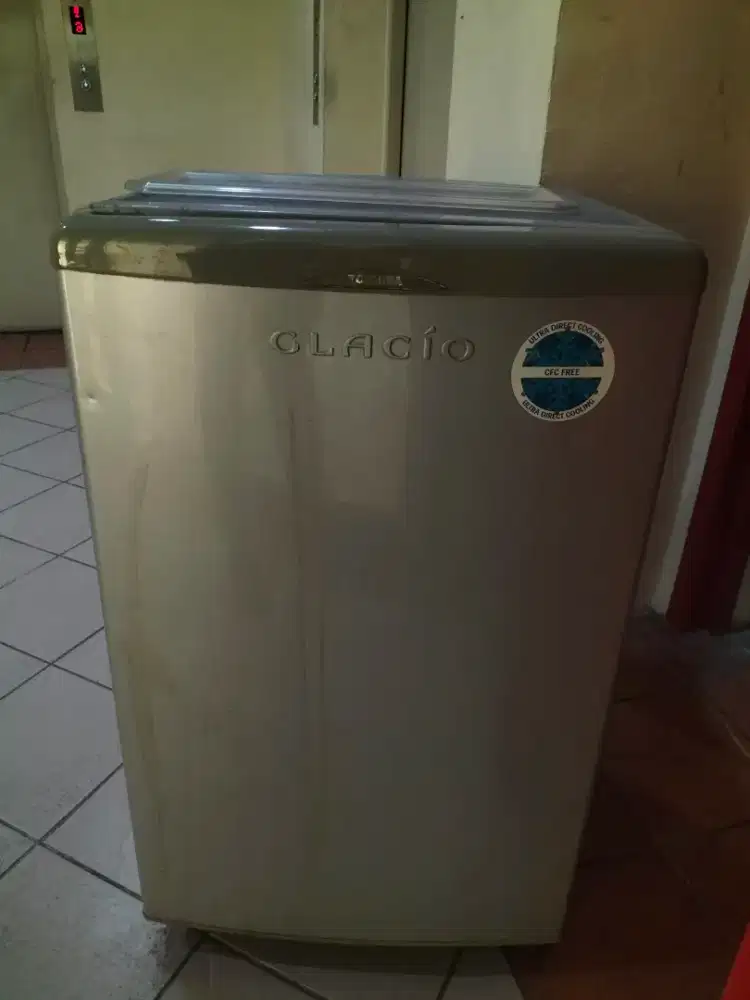 Kulkas Toshiba Glacio 1 pintu