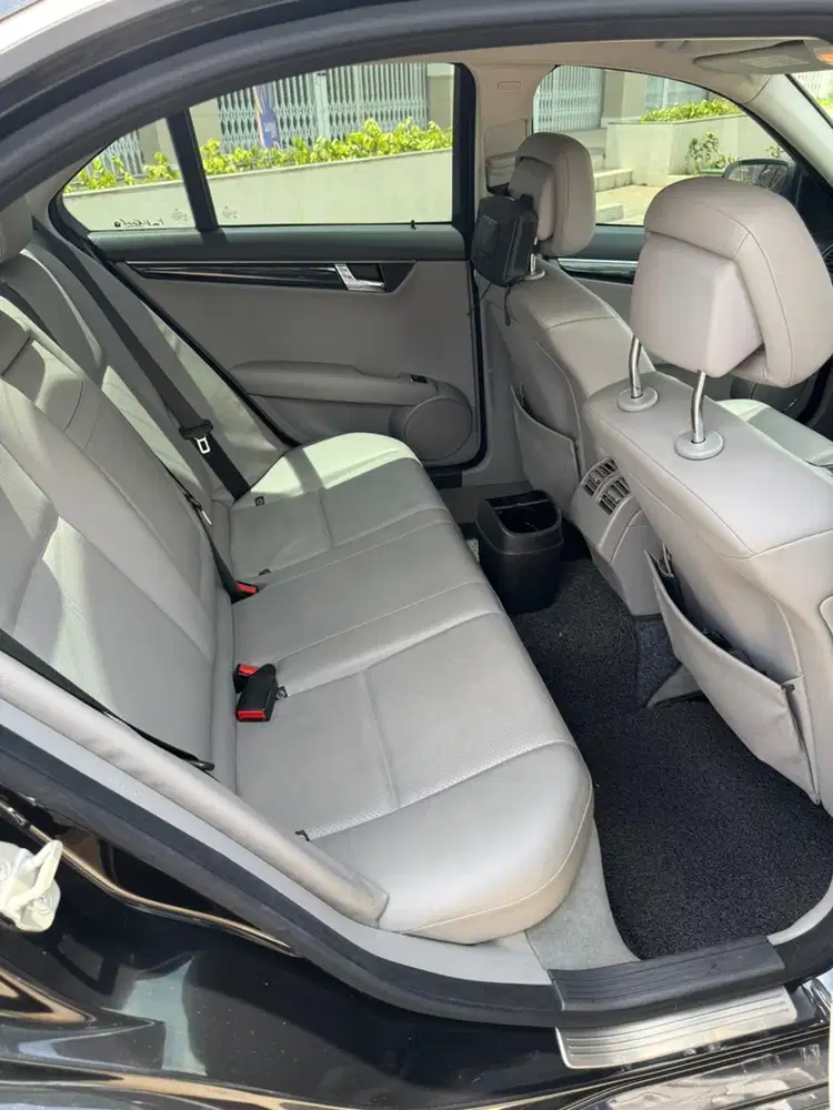 Mercedes-Benz C200 2008 Bensin