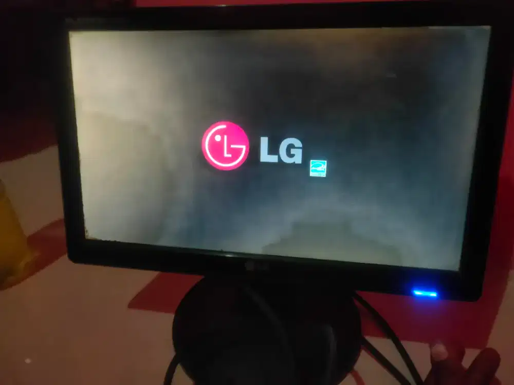 Monitor Komputer LG Murah