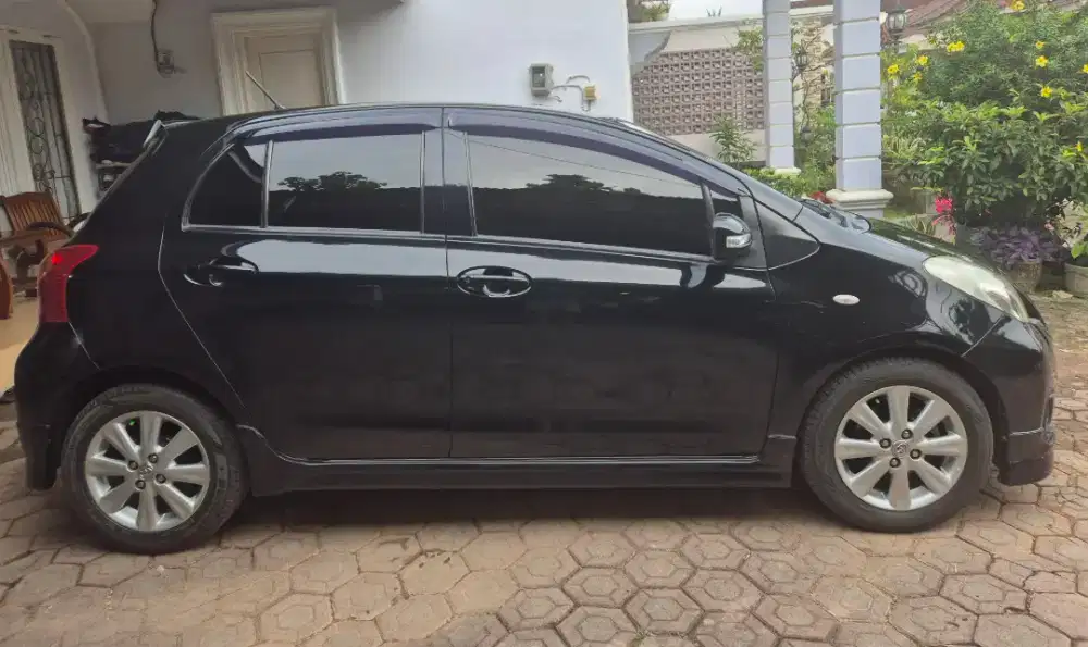 Yaris 2012 matic
