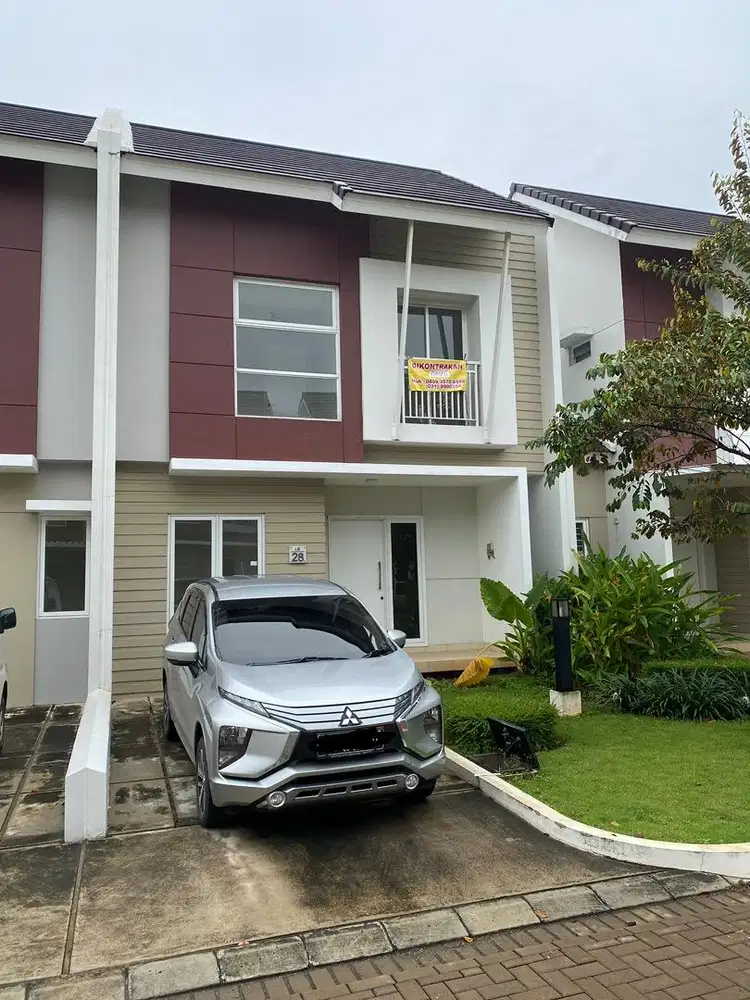 DISEWAKAN RUMAH 2 LANTAI SUMARECON EMERALD KERAWANG