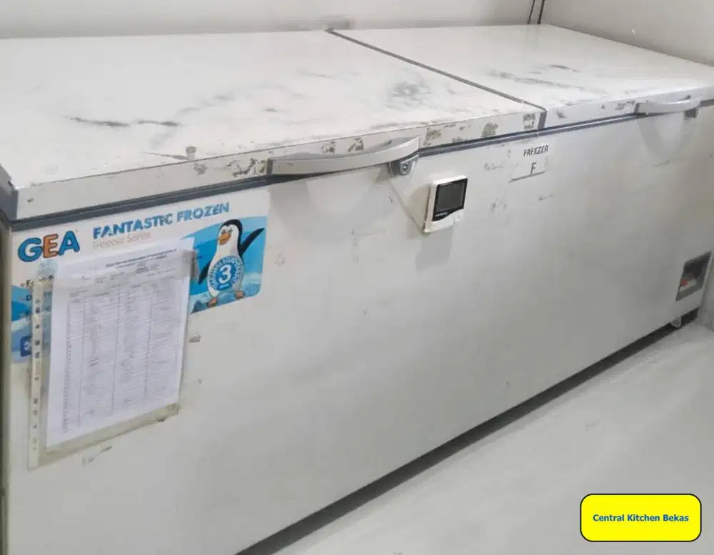 SECOND GEA 2 PINTU CHEST FREEZER 1.050 L - 458 W