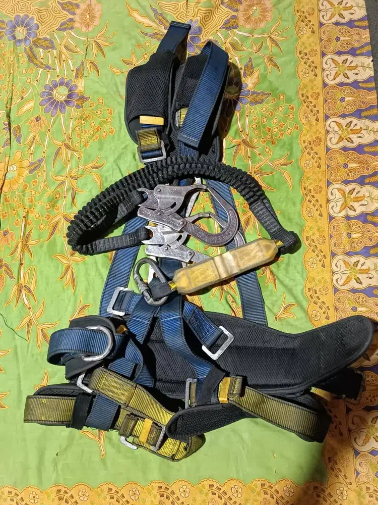 Jual Full Body Harness Dan Double Lanyard