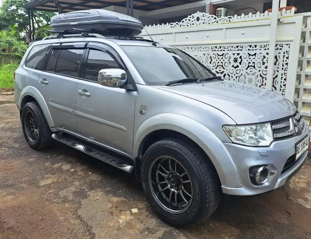 Pajero Dakar VGT Metik Diesel 2014