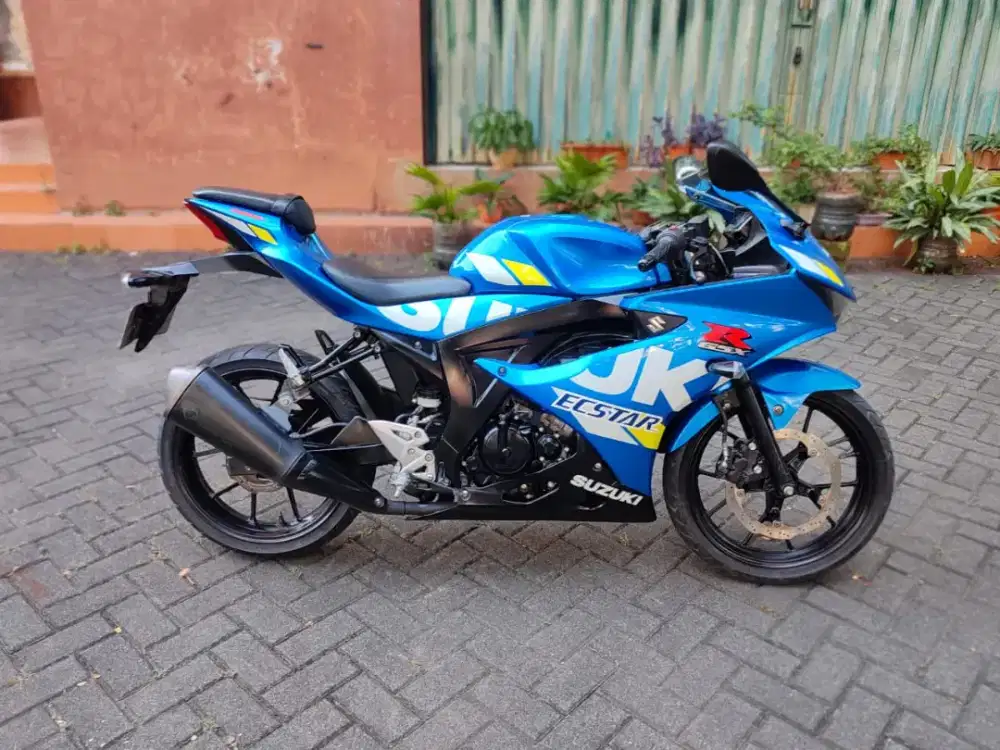 SUZUKI GSX 150 R 2019 JUAL CEPAT