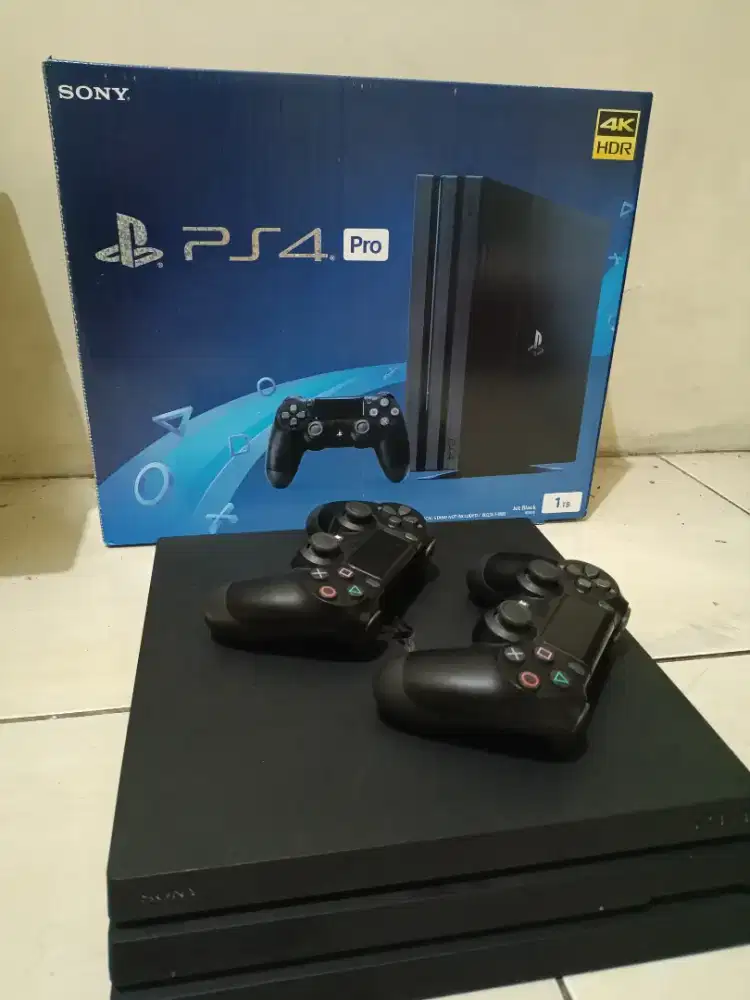 PS 4 PRO 1TB ORI
