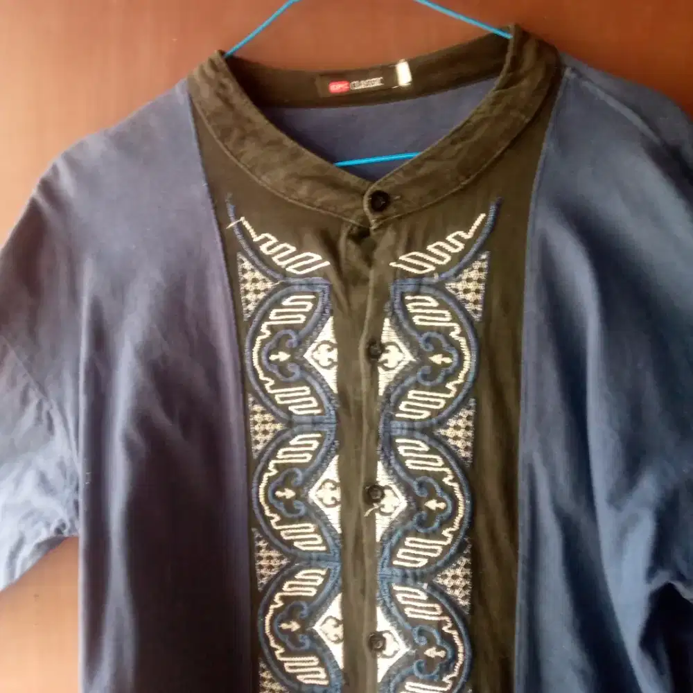 Baju Koko pria dewasa