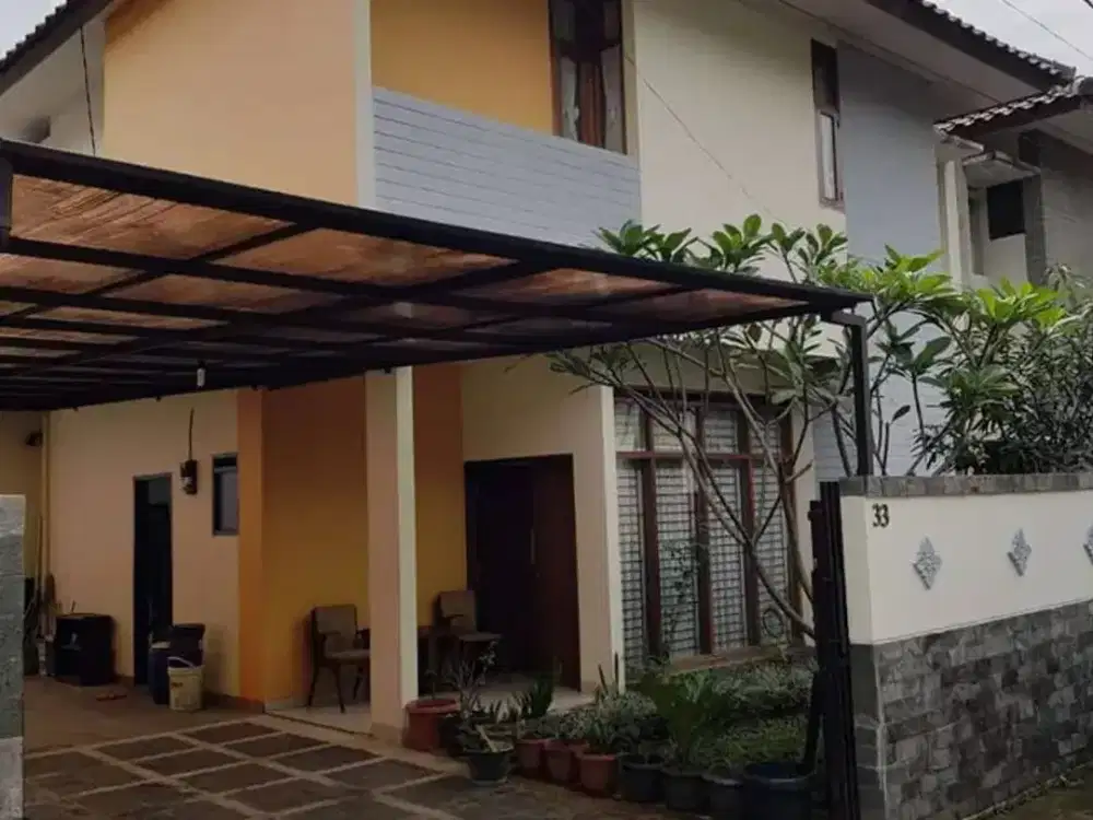 Disewakan rumah di komplek Cipaku Indah Setiabudhi