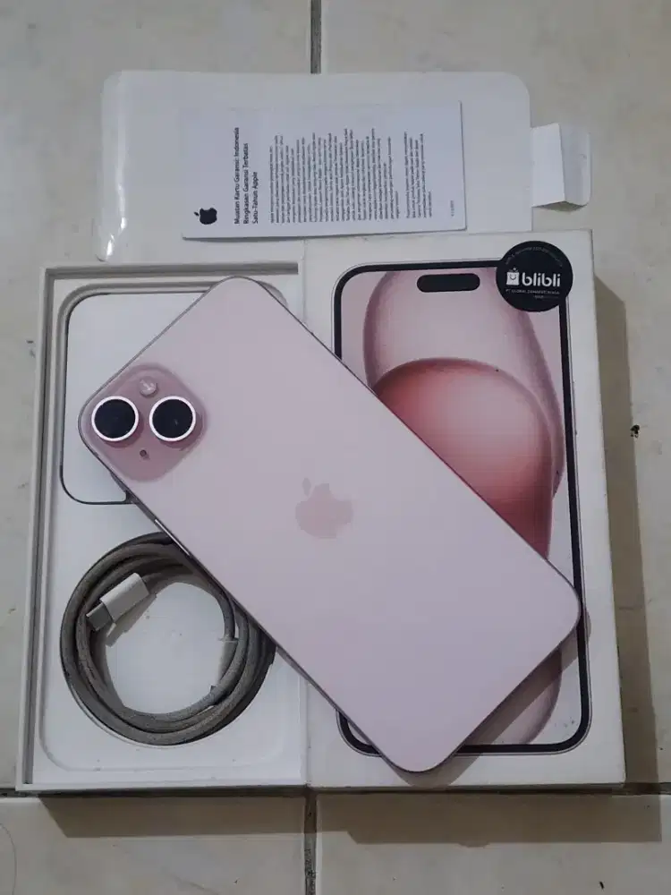 I Phone 15 Plus 128Gb IBOX, warna Pink, kondisi 99,9% Mulus (BH: 84%)