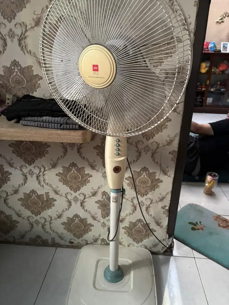 Kipas Angin Merk KDK