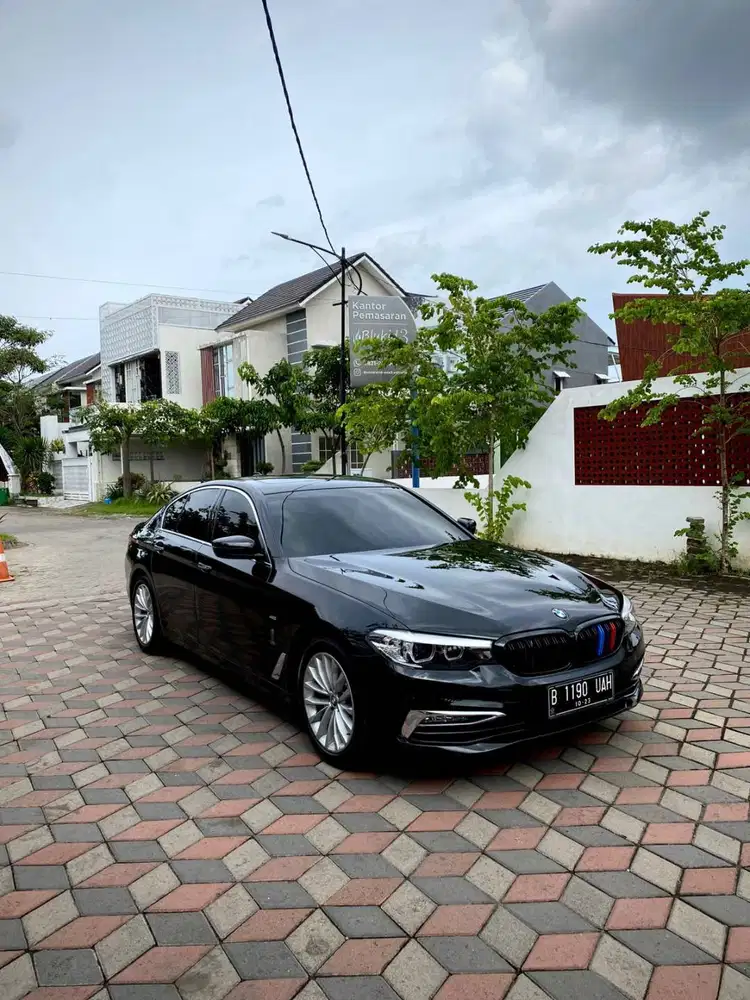 BMW 530i Black Hitam 2018 Bmw Second 2019 Mobkas 2017 dijual Cepat Bu