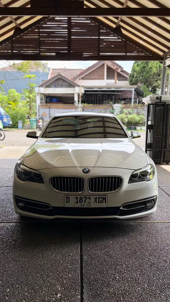 BMW F10 520i 2014 AT ALPINE WHITE