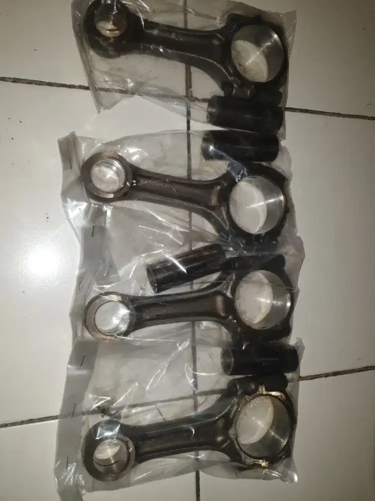 Kruk as + stang seher kijang diesel 2LT ex singapur