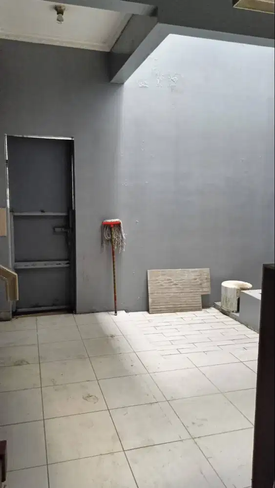 Ruko dan ruang usaha  Sarijadi Siap Pakai Strategis Akses Tol & wisata