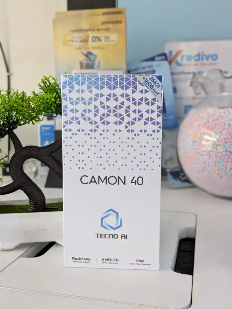tecno cammon 40 ram 8/256gb garansi resmi carlcare 1 tahun