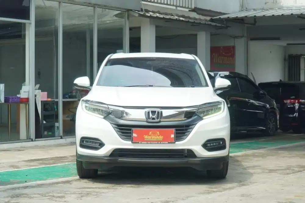 Honda HRV 1.5 SE CVT Matic AT tahun 2021 Putih HR-V DP minim 38 juta