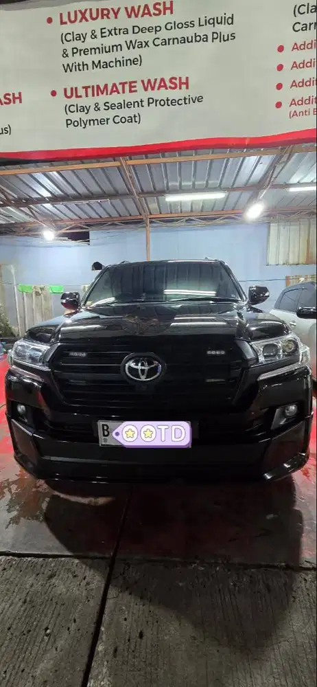 Toyota Land Cruiser 4.5 VXR Hitam 2009 Black 2010 2008 dijual Cepat Bu