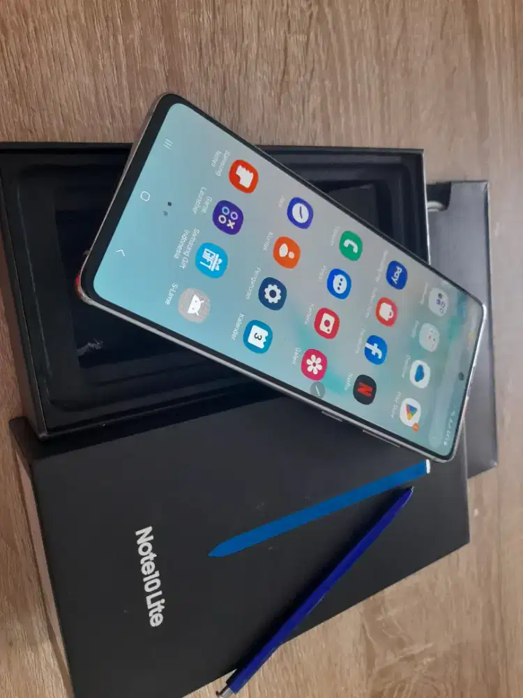 Galaxy Note 10 LITE-4G.Ram 6GB/128GB.PROMO.GOLDEN PONSEL