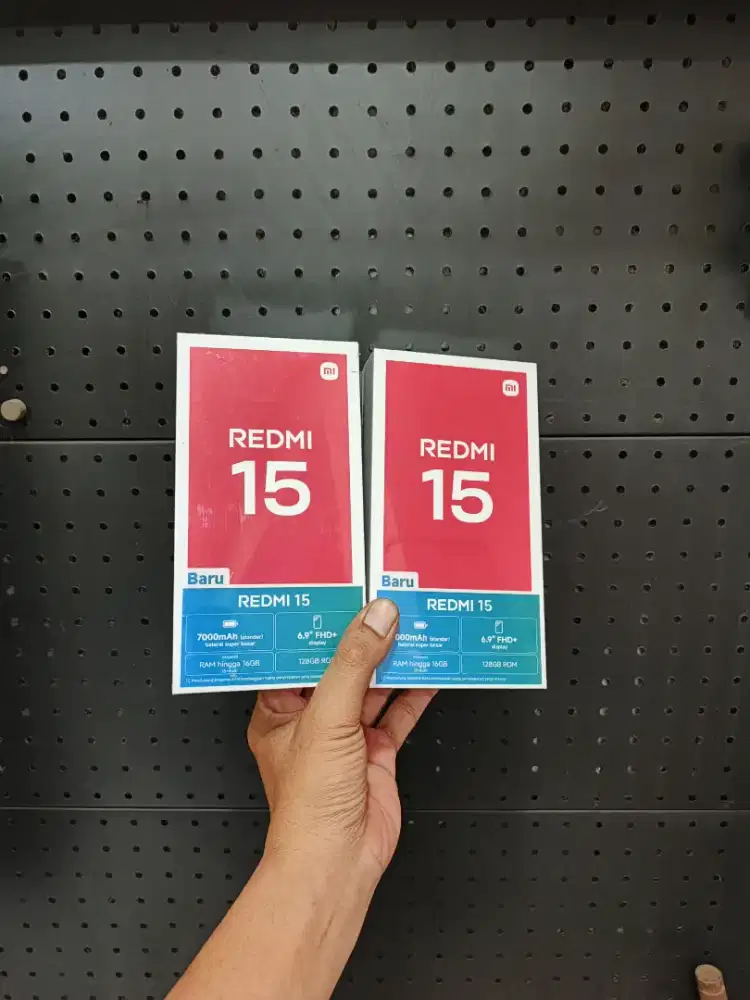 Berminat silahkan WA Xiaomi Redmi 15 8+8/128 Garansi resmi 15bln