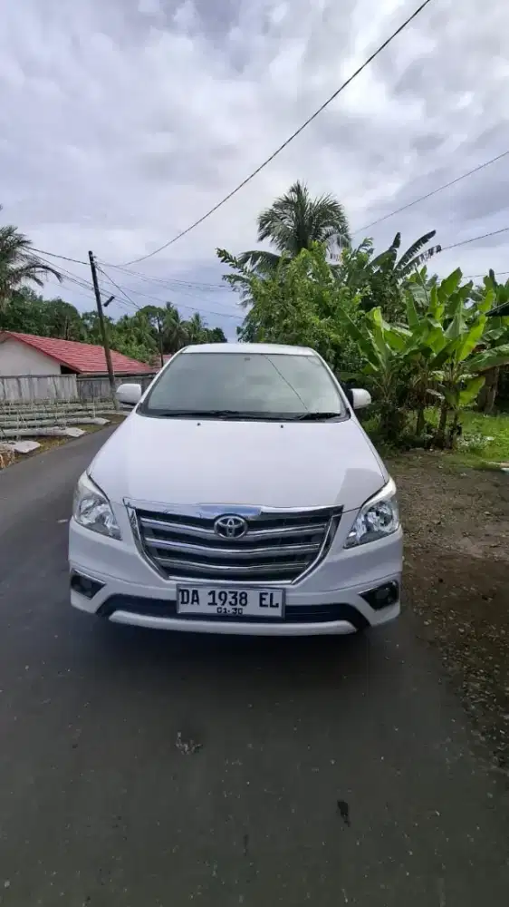 Kijang Inova Type V tahun 2014 Pemakaian Pribadi
