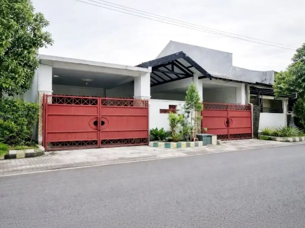 Dijual rumah rungkut barata