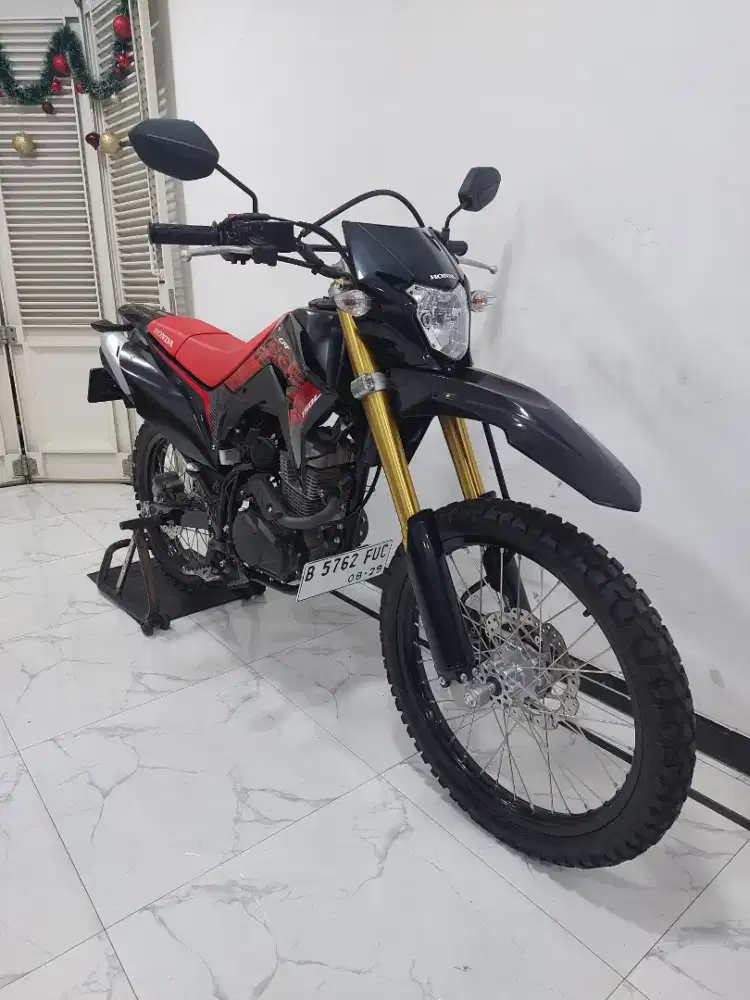 Honda CRF 150 L 2024 bulan 8 Gress KM 3 RB Full Ori CRF150 Bisa kredit