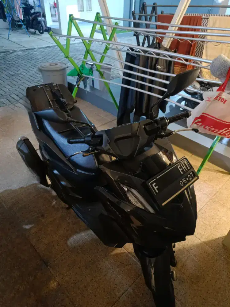 Vario 160 ABS Hitam