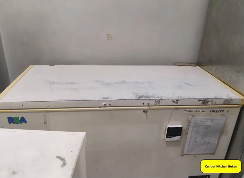 SECOND RSA 1 PINTU CHEST FREEZER 450 L - 200 W