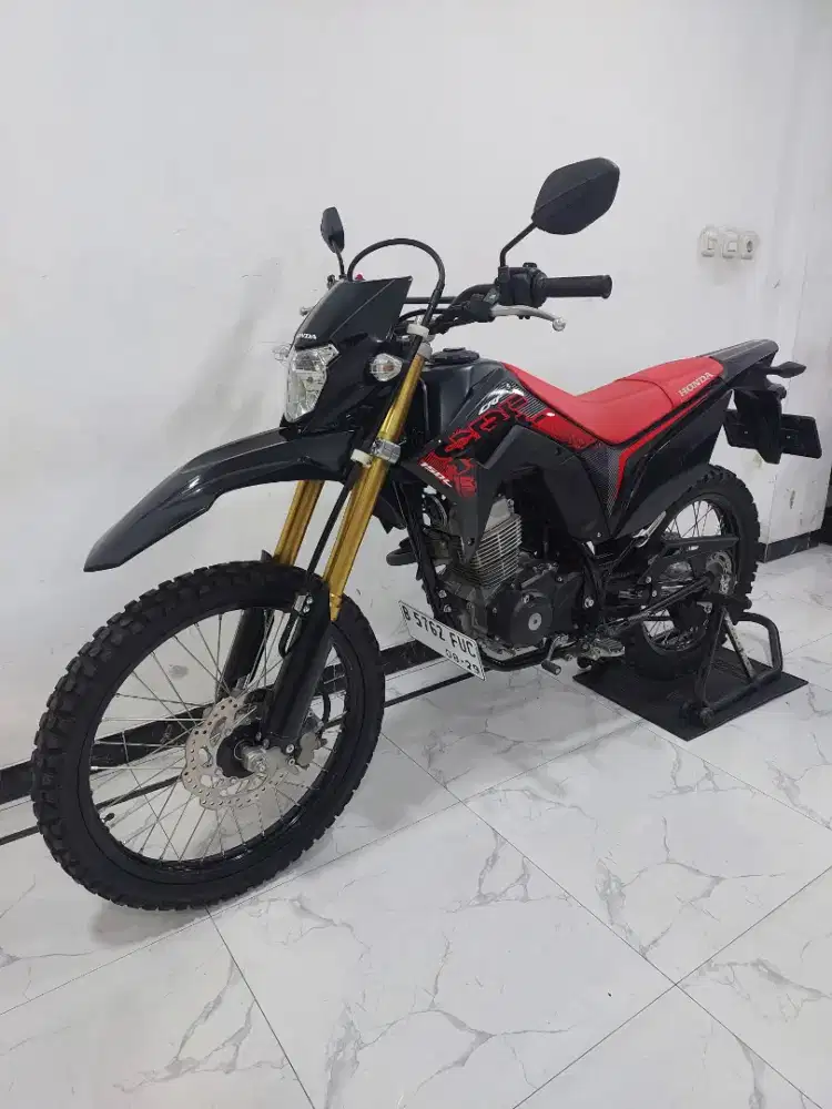 Honda CRF 150 L 2024 bulan 8 Gress KM 3 RB Full Ori CRF150 Bisa kredit