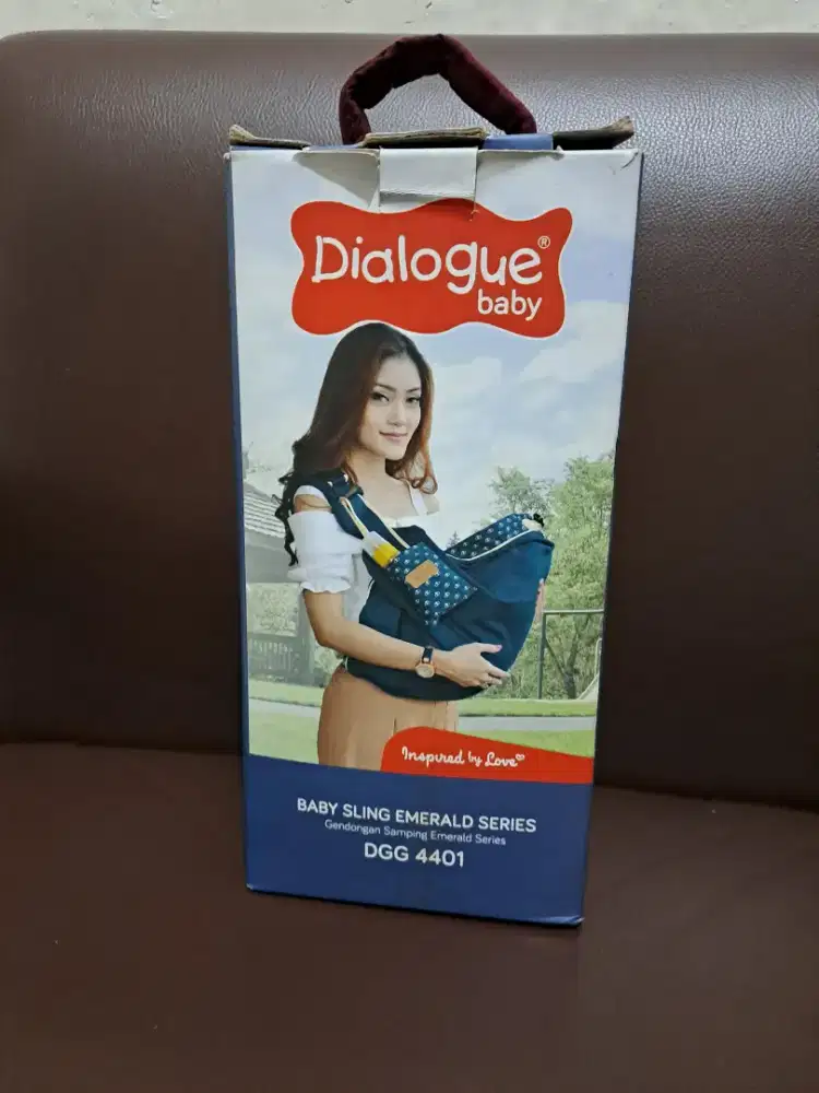 Gendongan bayi samping