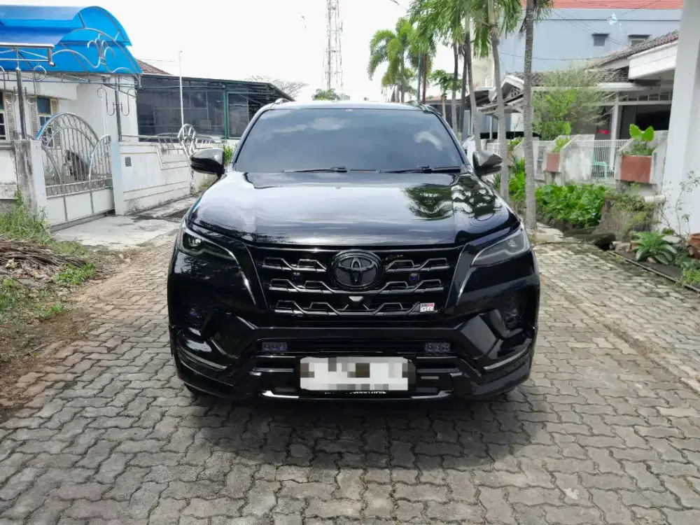 Fortuner GR Sport 2023