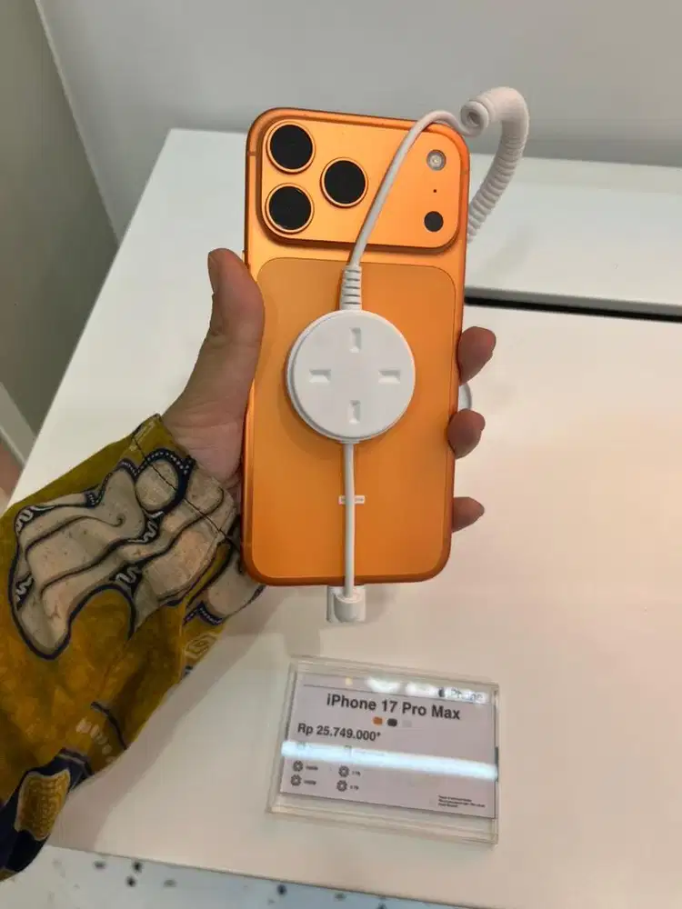 Iphone 17 promax orange ready bisa dicicil
