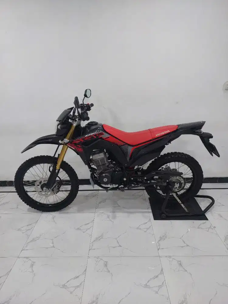 Honda CRF 150 L 2024 bulan 8 Gress KM 3 RB Full Ori CRF150 Bisa kredit