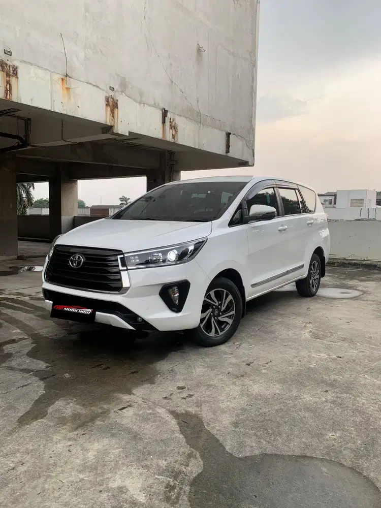 Toyota Innova Reborn AT V 2.4 2021