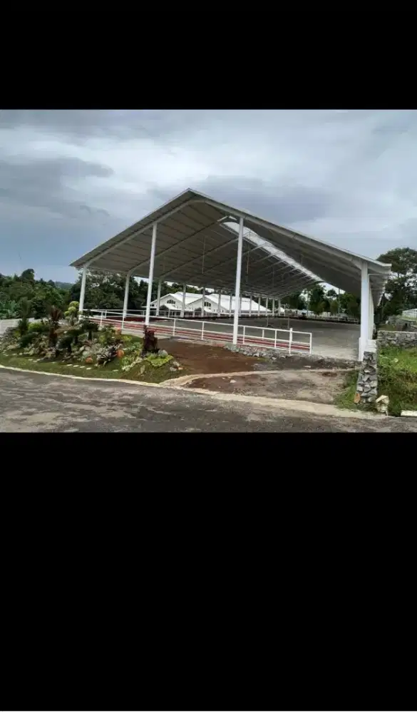 Konstruksi baja wf untuk gudang dan lapangan badminton