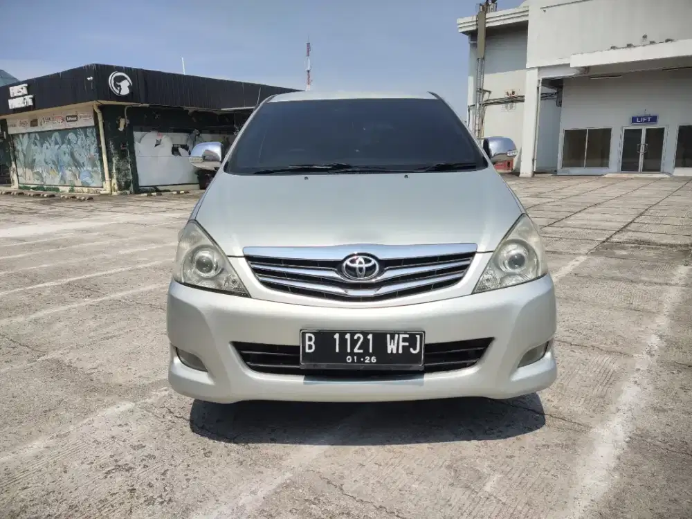 Kijang innova g solar harga khusus
