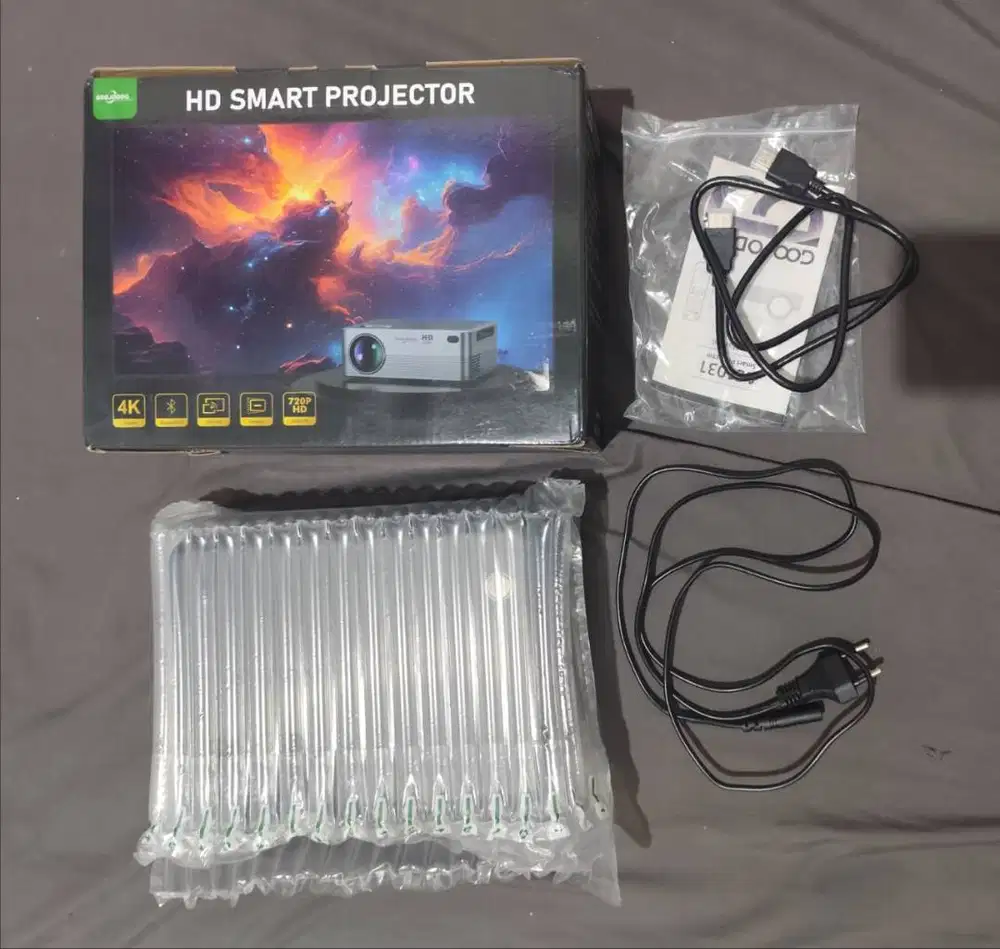 Proyektor GOOJODOQ 4K 1080P Wifi Mini Projector Android 10.0 180