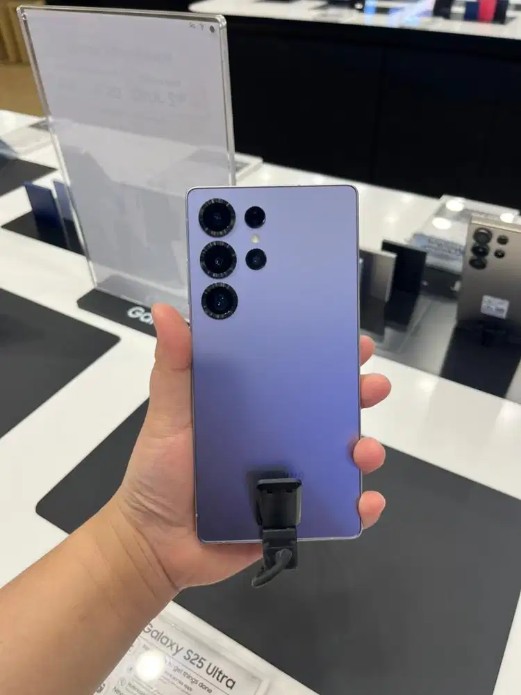 Samsung Galaxy S25 Ultra cicilan 0% Free speaker