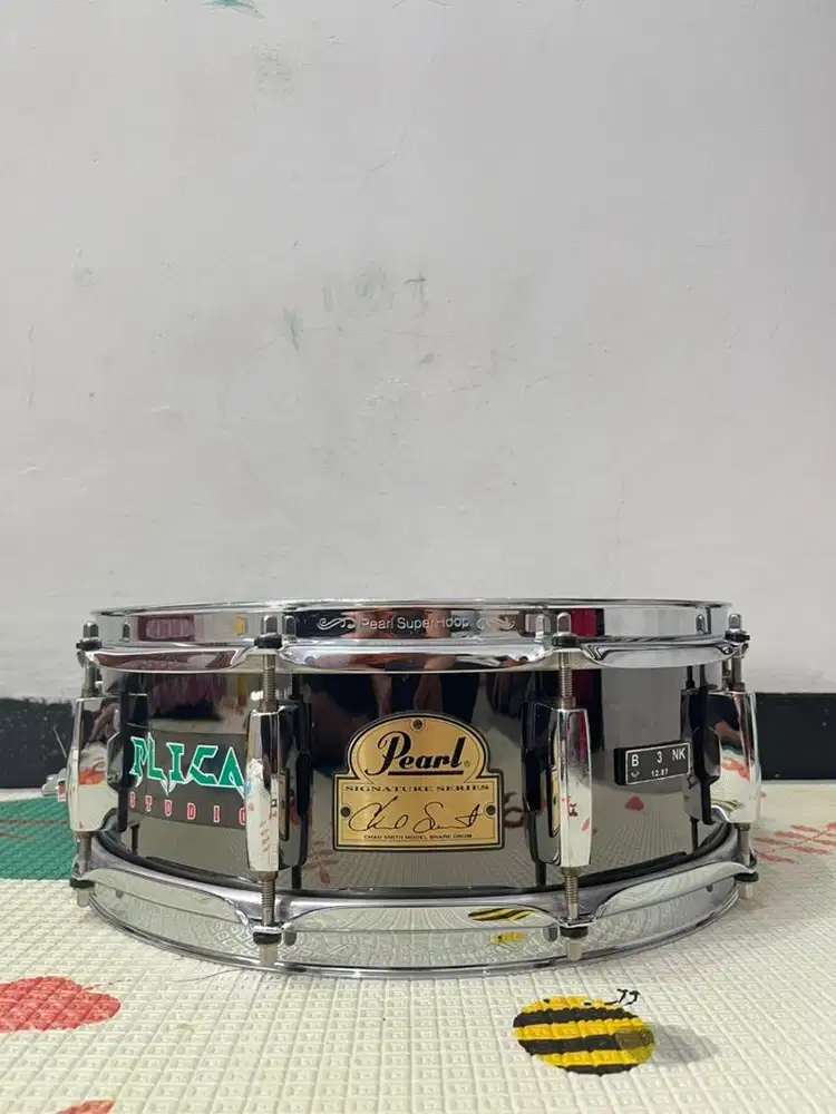 Snare drum pearl signature chad smith like new