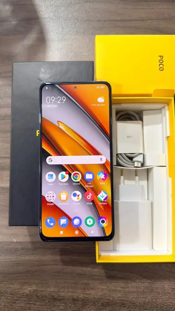 Dijual Poco F3 Blue 8/256GB Resmi Mulus Lengkap