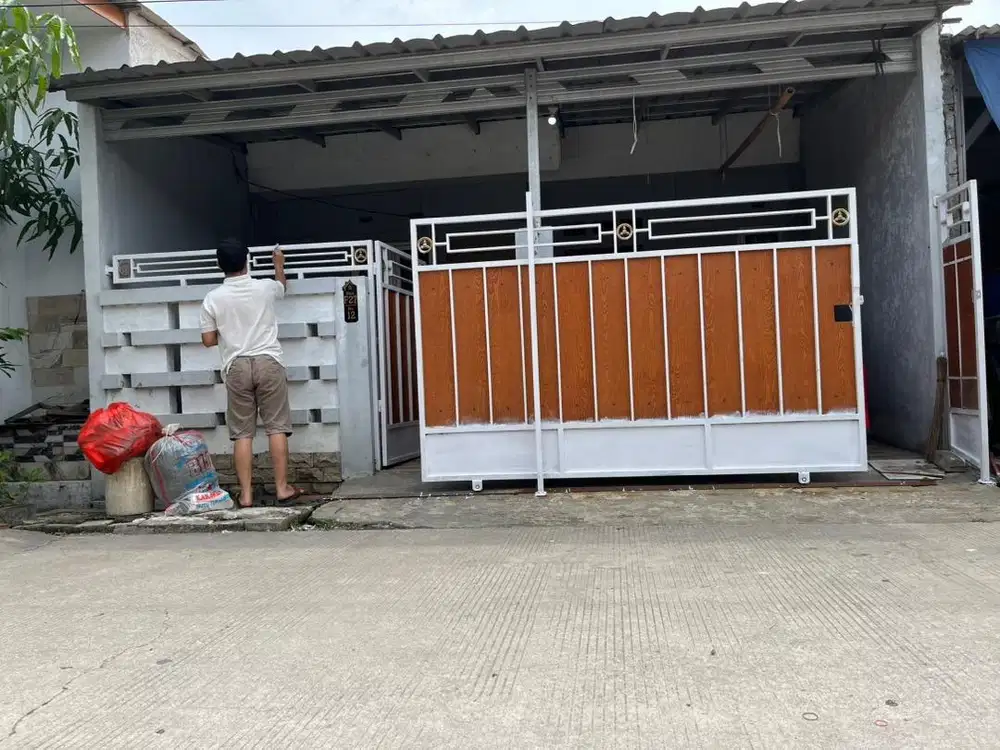 Di kontrakan rumah gcc2