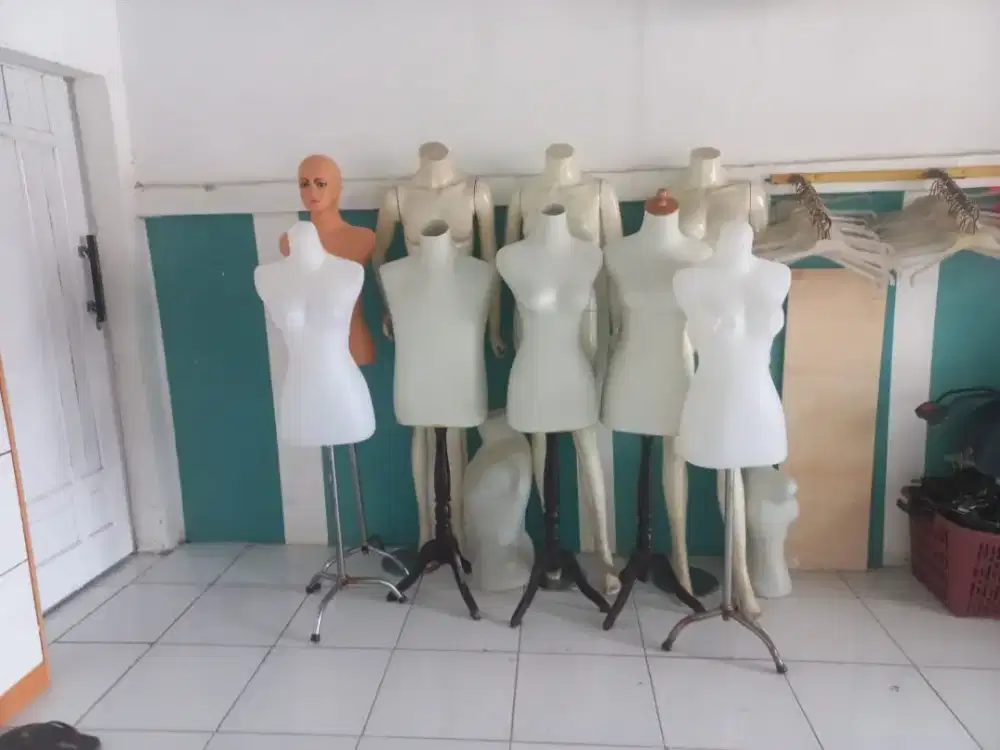 Patung dan gantungan