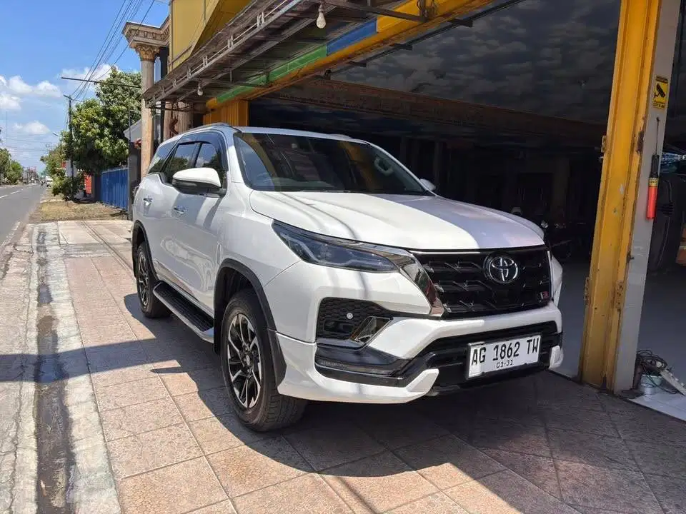 2020 Fortuner 2.4 VRZ Plat AG Zainal mobil bekas sekoto kediri jatim